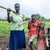 Joshua bor hos sin bedstemor sammen med sin søster Sande og bror Shadrack. Foto: Emmanuel Museruka