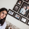 Familien betyder meget for Shahed. De har mange billeder af familiemedlemmer hængende på væggen. Foto: William Vest-Lillesøe